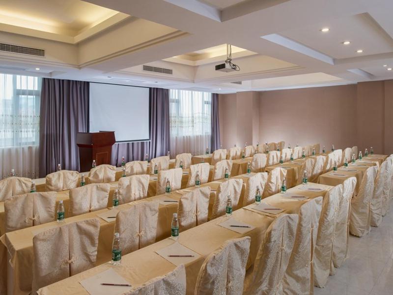 Vienna International Hotel Jieyang Chaoshan Airport Εξωτερικό φωτογραφία